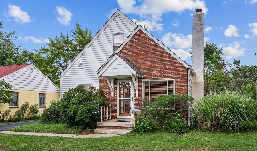 156 E Weisheimer Rd, Columbus, OH 43214 - 3 Beds, 1 Bath
