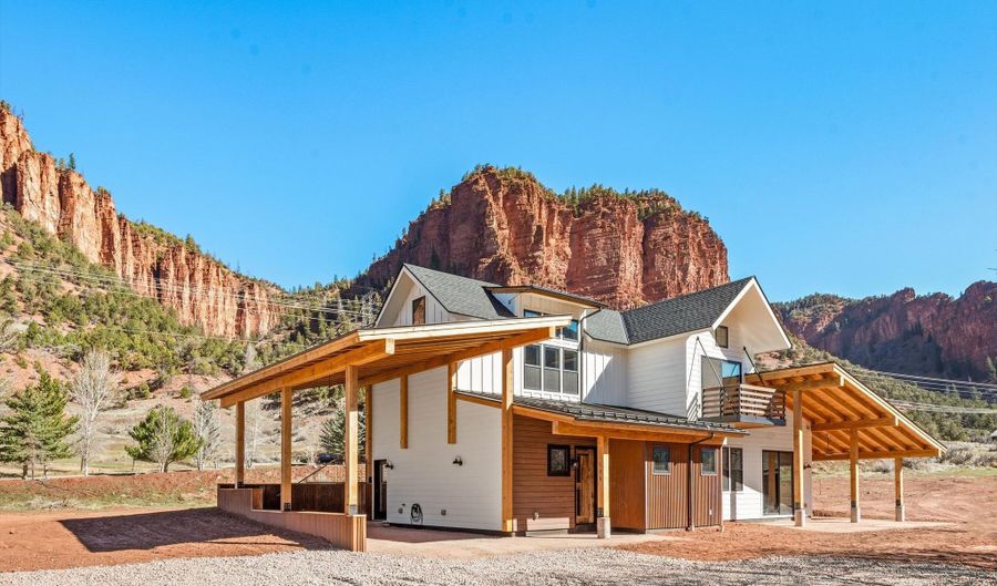 106 Castle View Dr, Basalt, CO 81621 - 3 Beds, 3 Bath