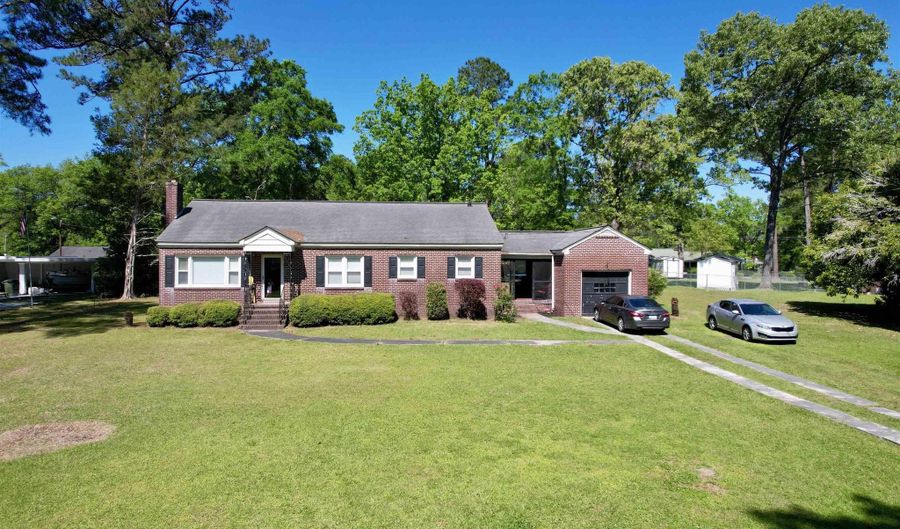 408 S Farr Ave, Andrews, SC 29510 - 3 Beds, 2 Bath