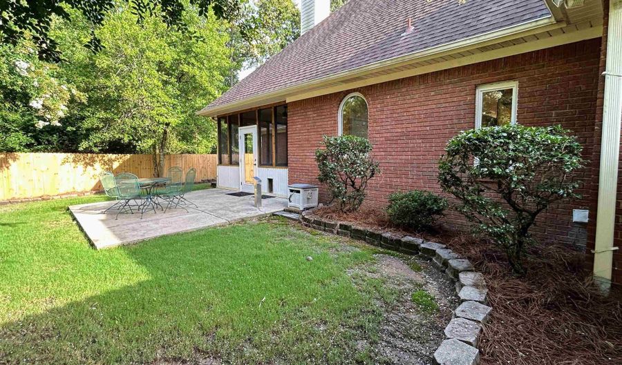 204 CREDEN Cir, Alabaster, AL 35007 - 3 Beds, 2 Bath