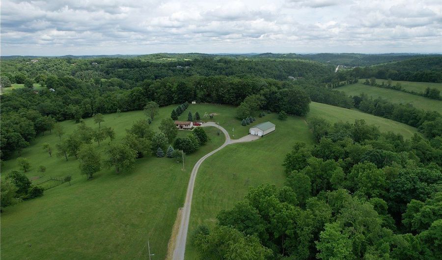 516 Chestnut Ridge Rd, Amwell, PA 15301 - 3 Beds, 2 Bath