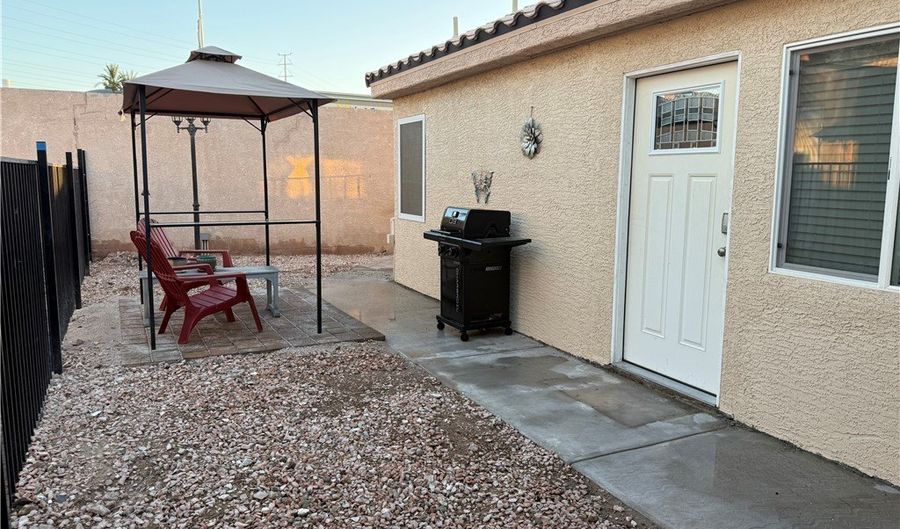 2749 Canarsy Ct 2B, Henderson, NV 89052 - 1 Beds, 1 Bath