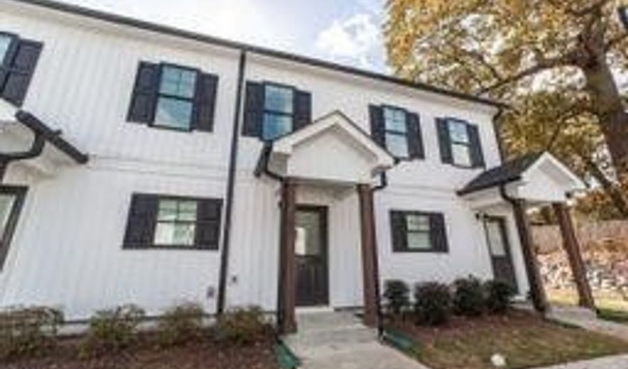 262 S Raleigh St, Angier, NC 27501 - 2 Beds, 3 Bath