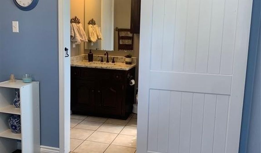 1429 Live Oak St, Sulphur Springs, TX 75482 - 3 Beds, 2 Bath