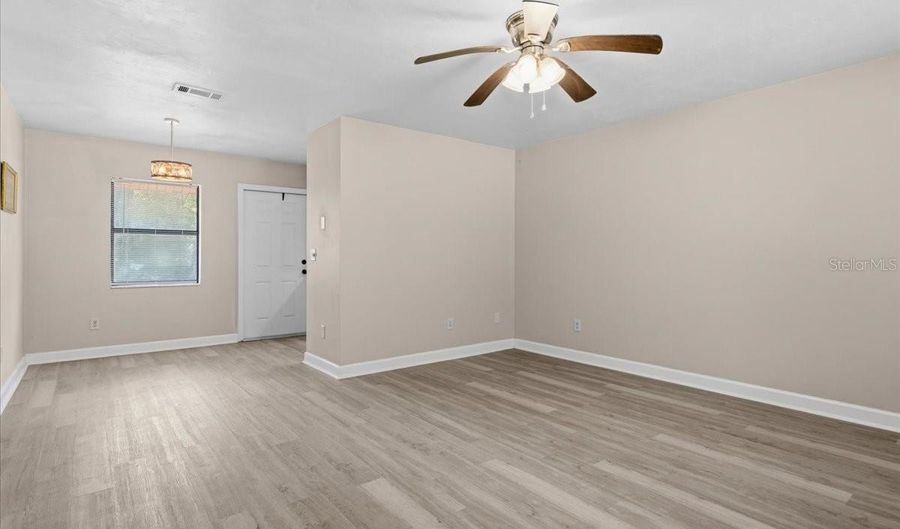 11907 NW 147TH Pl, Alachua, FL 32615 - 2 Beds, 1 Bath