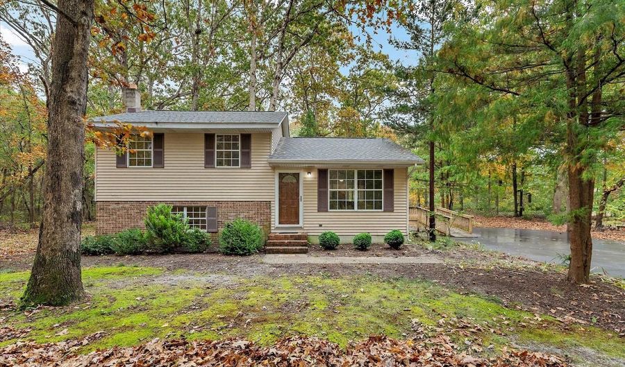 31703 HICKORY MANOR Rd, Frankford, DE 19945 - 2 Beds, 1 Bath