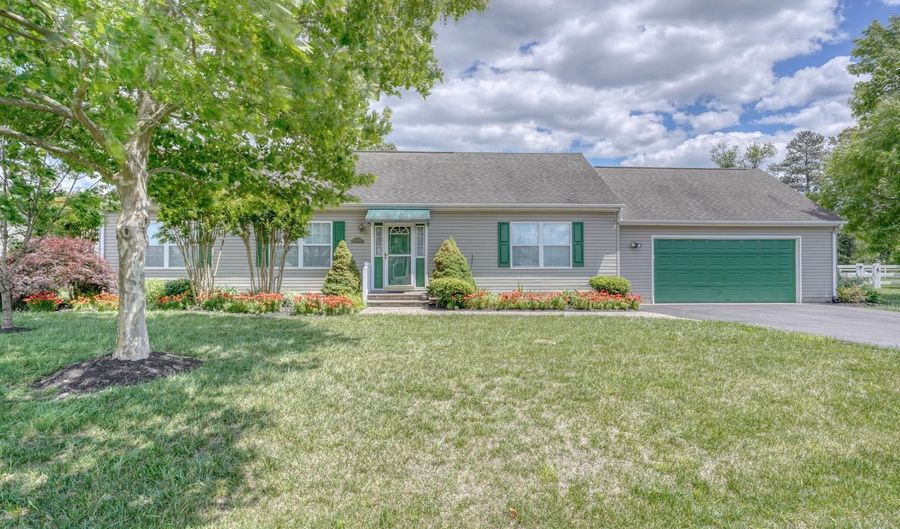 30194 REGATTA BAY Blvd, Lewes, DE 19958 - 3 Beds, 2 Bath