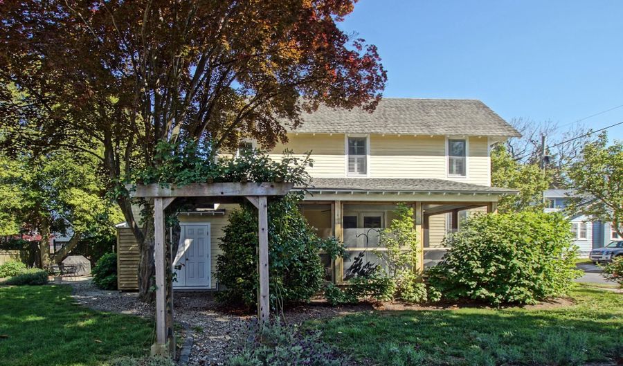 119 DEWEY Ave, Lewes, DE 19958 - 3 Beds, 3 Bath