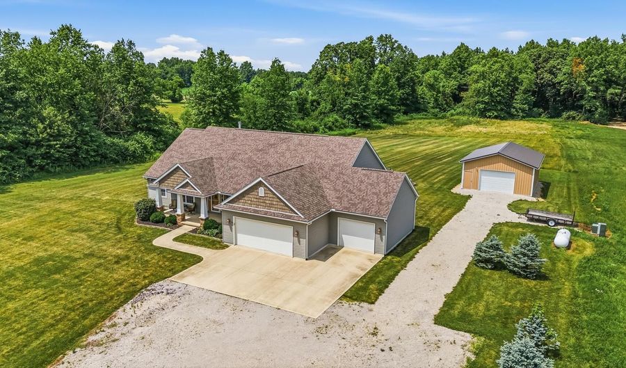 2585 Township Road 224, Ashley, OH 43003 - 3 Beds, 3 Bath