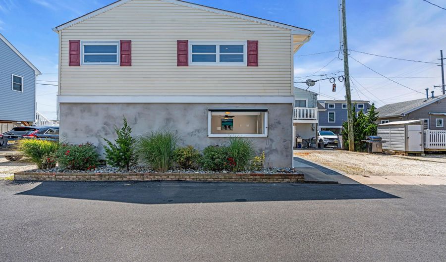 123 W Tide Way, Lavallette, NJ 08735 - 2 Beds, 1 Bath