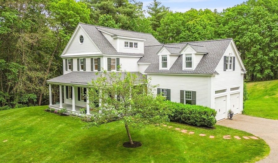 199 Fox Run Rd, Bolton, MA 01740 - 4 Beds, 3 Bath