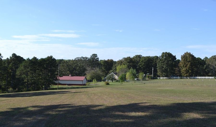 33202 Missouri State Highway E 14, Ava, MO 65608 - 3 Beds, 2 Bath