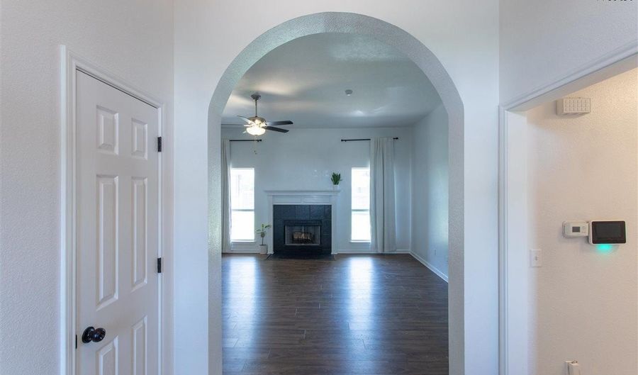 6051 LACI Ln, Wichita Falls, TX 76310 - 4 Beds, 2 Bath