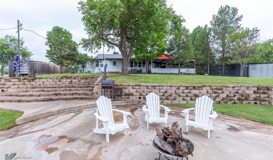 123 Mohegan Rd, Abilene, TX 79601 - 3 Beds, 2 Bath