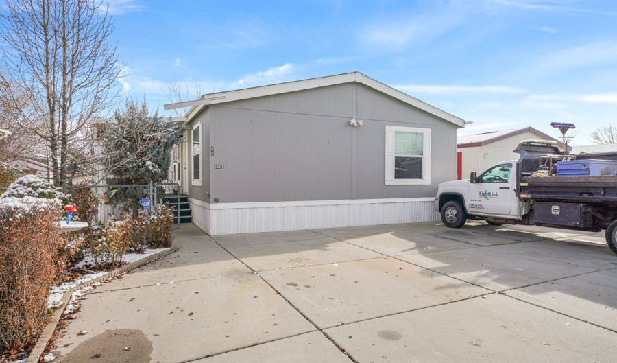 3669 S WILLOW RIVER Rd, West Valley City, UT 84119 - 3 Beds, 2 Bath