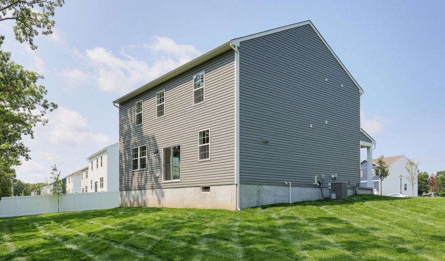 1 Dahlia Ct, Bayville, NJ 08721 - 4 Beds, 3 Bath