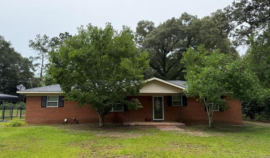 119 Aaron Rd, Bainbridge, GA 39817 - 3 Beds, 1 Bath