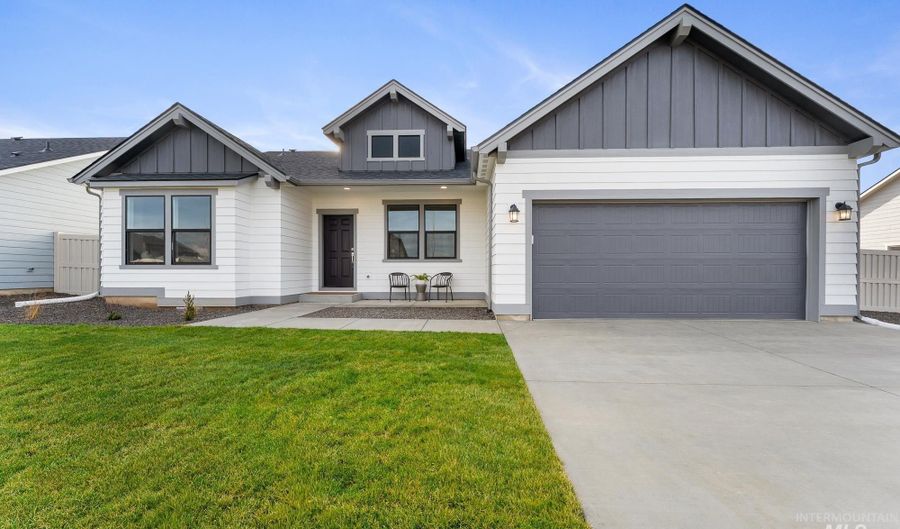11084 Claremont St 14/8, Caldwell, ID 83605 - 4 Beds, 2 Bath