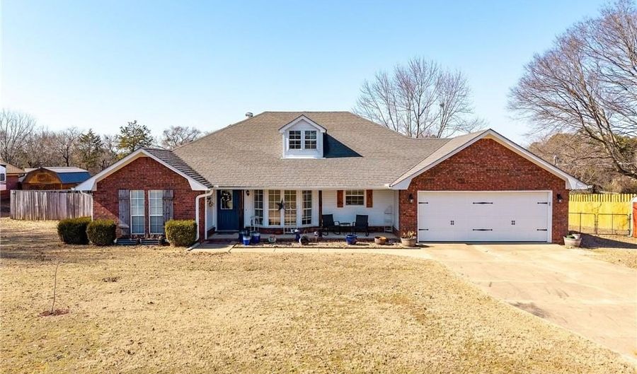 2027 High Meadow Ln, Alma, AR 72921 - 3 Beds, 2 Bath