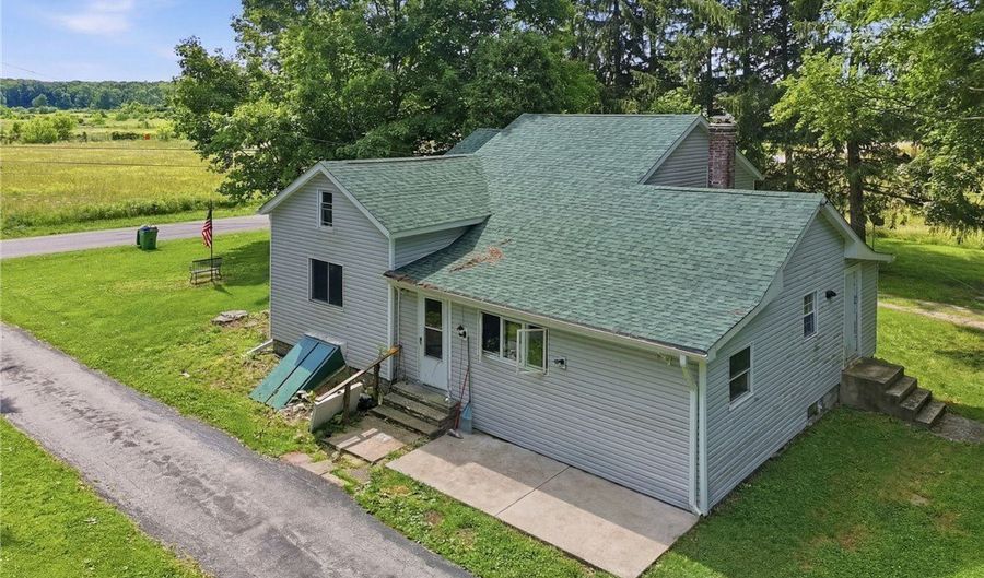 2235 Forman Rd, Austinburg, OH 44010 - 4 Beds, 1 Bath