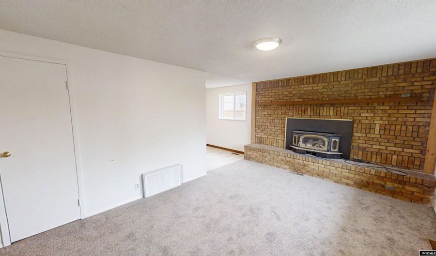 1625 Fremont Ave, Casper, WY 82604 - 3 Beds, 1 Bath