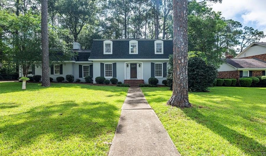 418 Meadowlark Dr, Albany, GA 31707 - 4 Beds, 3 Bath