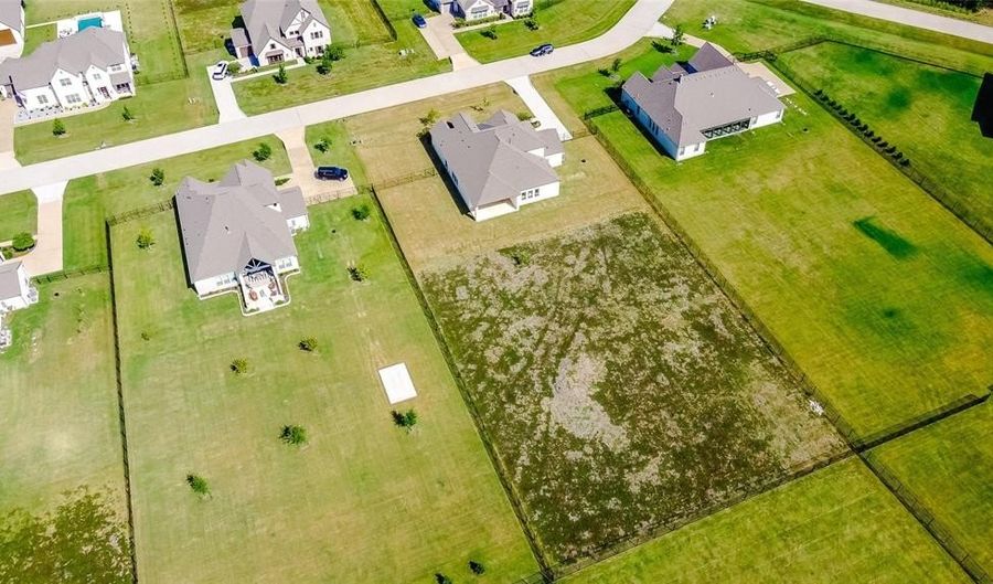 1140 Sugar Bars Dr, Lucas, TX 75002 - 4 Beds, 4 Bath