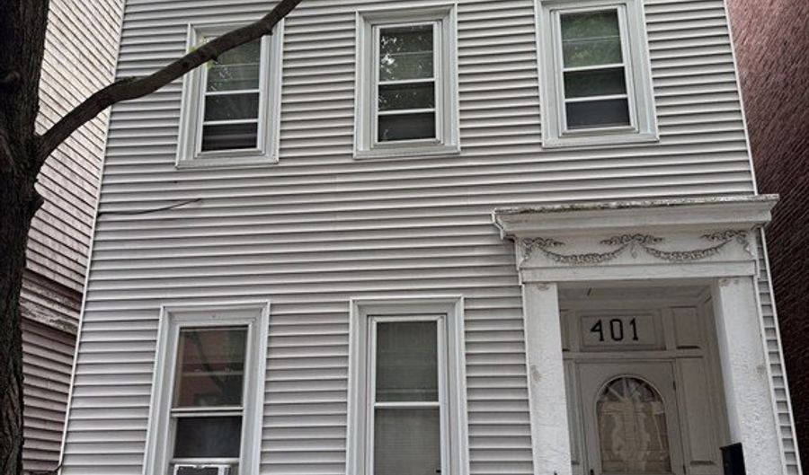 401 W 4th St, Boston, MA 02127 - 5 Beds, 5 Bath