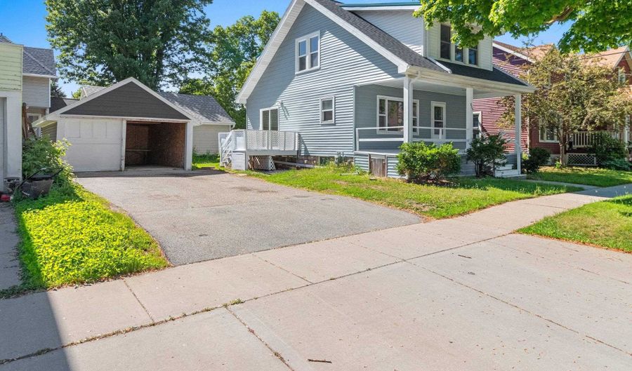 809 N DURKEE St, Appleton, WI 54911 - 3 Beds, 1 Bath