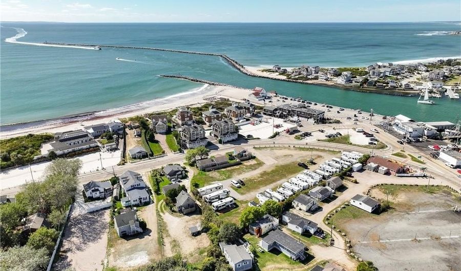 271 Great Island Rd, Narragansett, RI 02882 - 2 Beds, 1 Bath