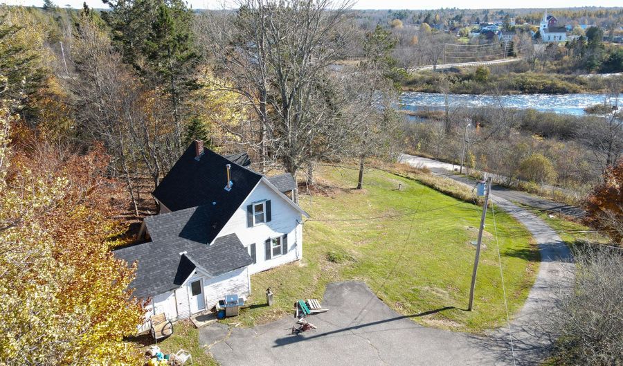 17 Monaghan Ln, Whitneyville, ME 04654 - 3 Beds, 1 Bath