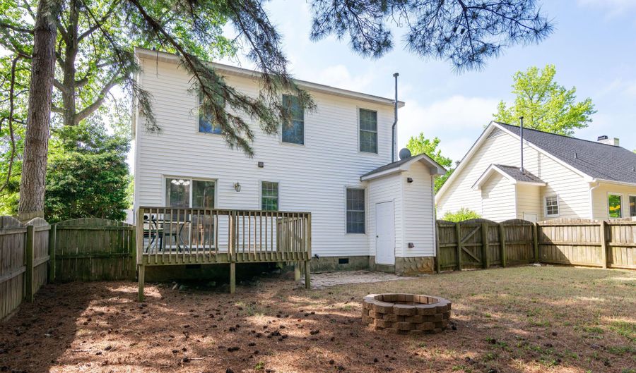 102 Milky Way Dr, Apex, NC 27502 - 3 Beds, null Bath