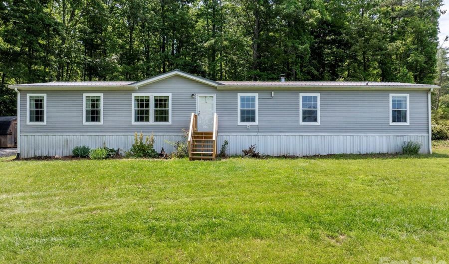 351 Mag Sluder Rd, Alexander, NC 28701 - 4 Beds, 2 Bath