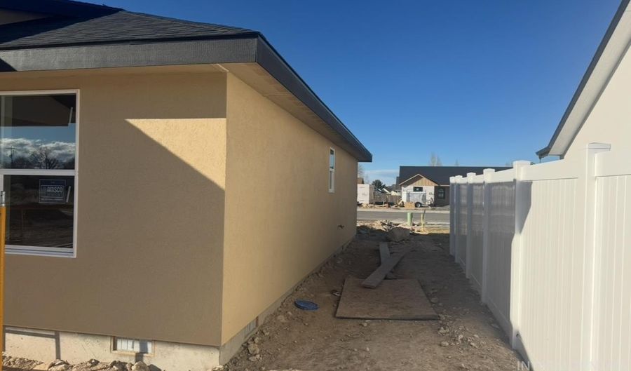 1505 Tverdy Ln, Buhl, ID 83316 - 3 Beds, 2 Bath