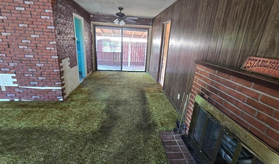 132 Campbell Ave, Antioch, CA 94509 - 2 Beds, 1 Bath
