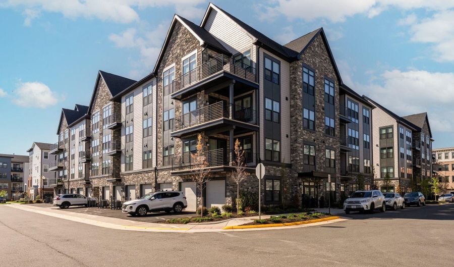 23665 HAVELOCK WALK Ter 406, Ashburn, VA 20148 - 1 Beds, 2 Bath