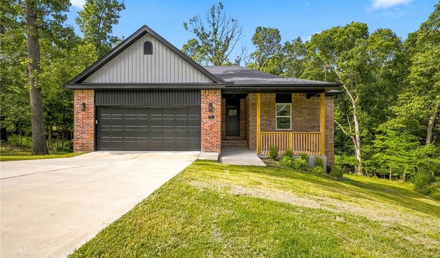 5 Bedworth Cir, Bella Vista, AR 72715 - 3 Beds, 2 Bath