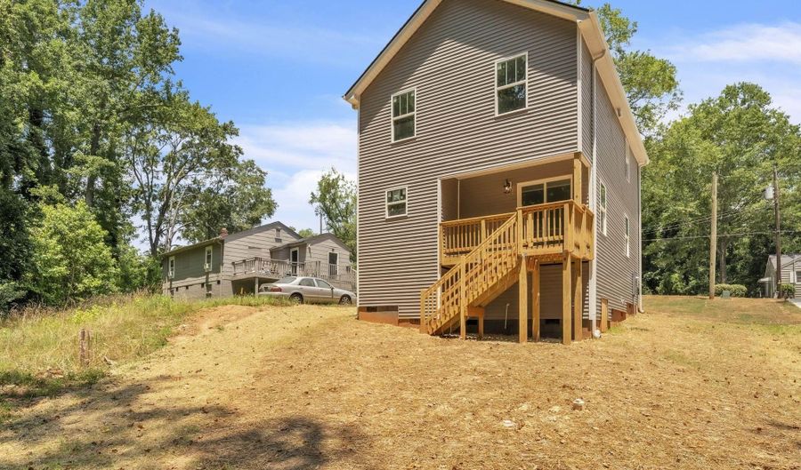 402 Woodland Cir, Belton, SC 29627 - 3 Beds, 3 Bath