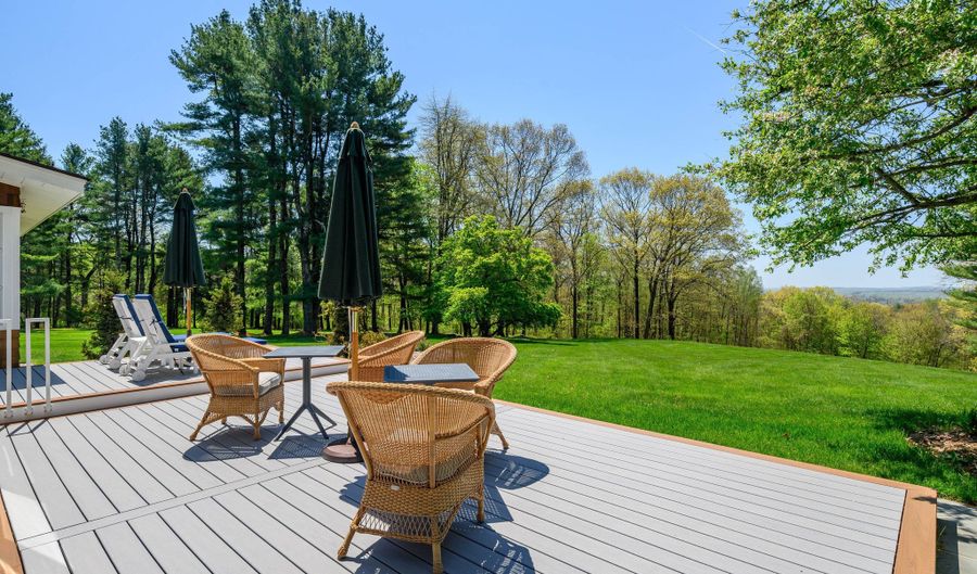 140 Second Hill Rd, Bridgewater, CT 06752 - 2 Beds, 3 Bath