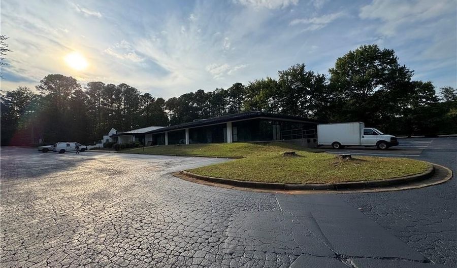 5000 Mcginnis Ferry Rd, Alpharetta, GA 30005 - 0 Beds, 0 Bath