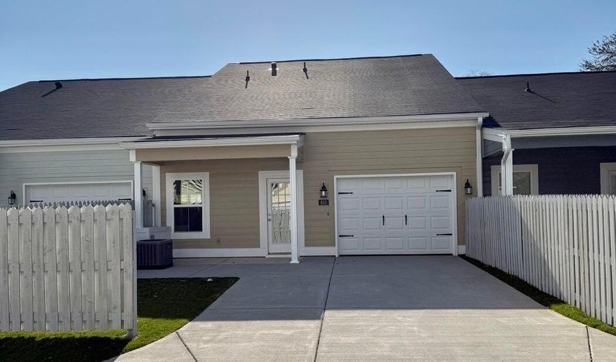 833 Montclair Pt, Aiken, SC 29803 - 2 Beds, 2 Bath