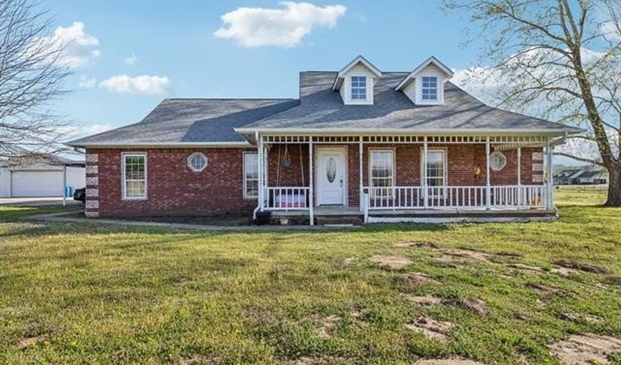 14230 Hwy 16, Beggs, OK 74421 - 3 Beds, 3 Bath
