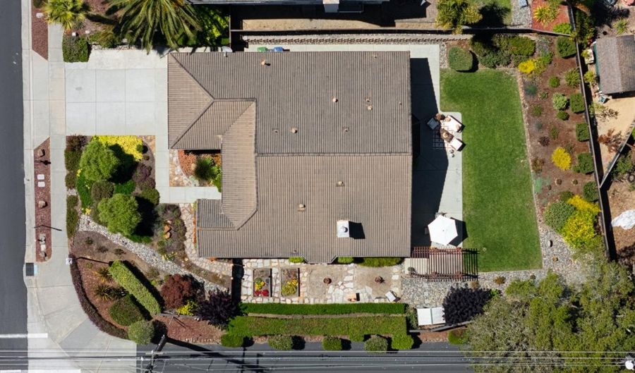 102 Spanish Bay Dr, Aptos, CA 95003 - 3 Beds, 2 Bath