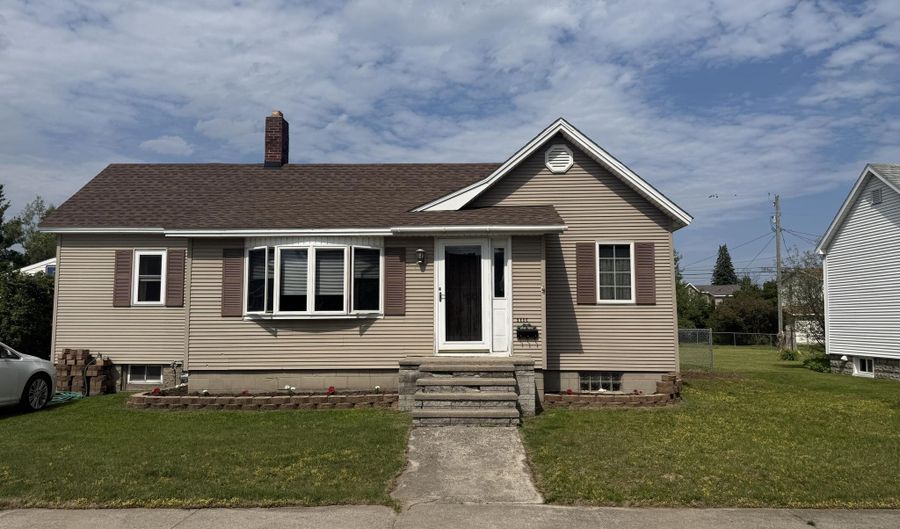 1115 River St, Alpena, MI 49707 - 3 Beds, 1 Bath