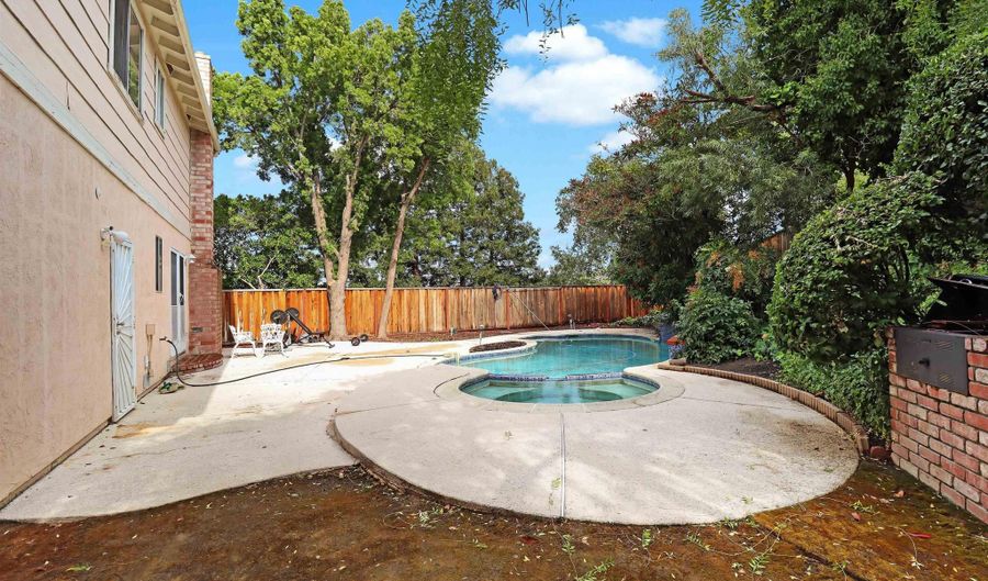 3207 Tabora Dr, Antioch, CA 94509 - 4 Beds, 2 Bath