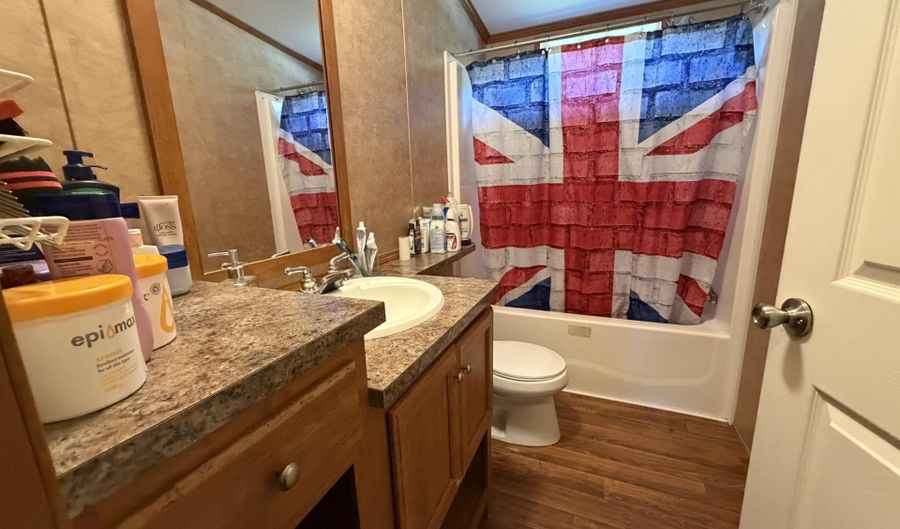 20 Daniels Dr, Barre, VT 05641 - 4 Beds, 2 Bath
