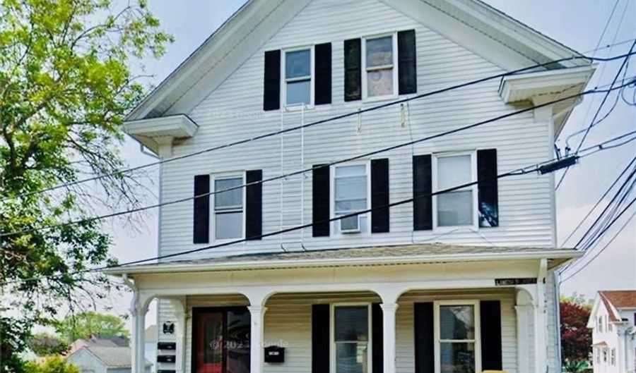 37 Lincoln Ave, Bristol, RI 02809 - 10 Beds, 3 Bath
