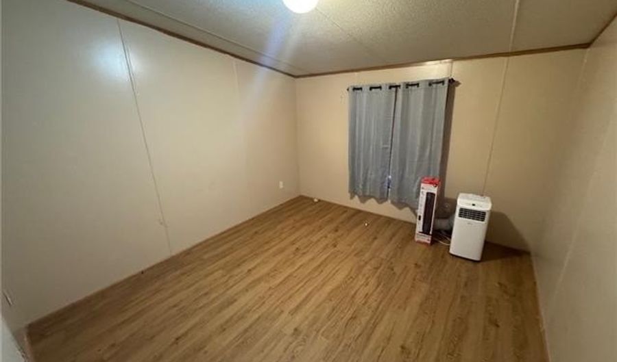 12887 HWY 23, Belle Chasse, LA 70037 - 4 Beds, 2 Bath