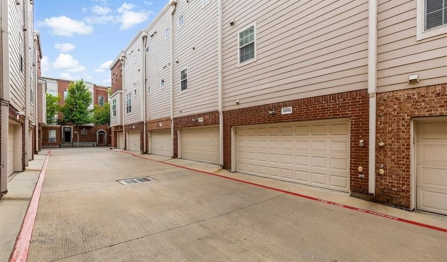 15814 Breedlove Pl 137, Addison, TX 75001 - 2 Beds, 3 Bath