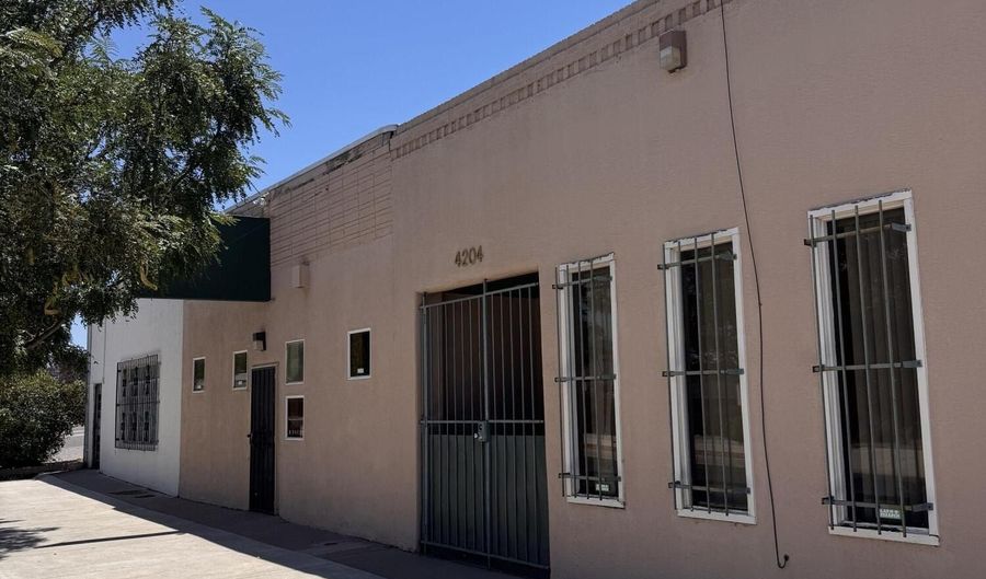 4204-4208 LEAD Ave SE, Albuquerque, NM 87108 - 0 Beds, 0 Bath